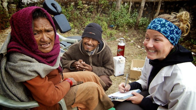Liz Kerr | Acupuncture Volunteer Nepal