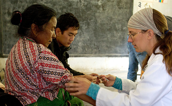 Stacey Kett | Volunteer Acupuncturist in Nepal