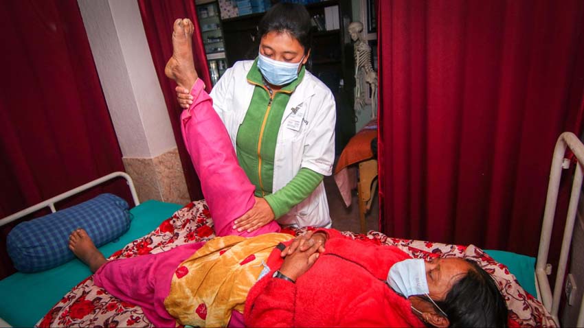 Acupuncture Relief Project | Good Health Nepal | Andrew Schlabach Acupuncture Relief Project | Good Health Nepal | Andrew Schlabach